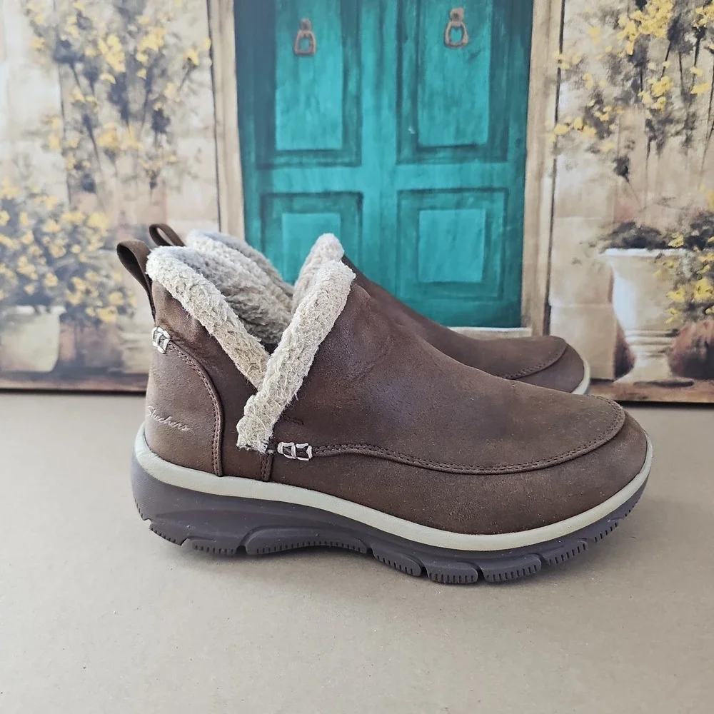 SKECHERS EASY GOING GOLD RUSH CHOCOLATE RELAXED FIT BOOTS WOMEN 6.5 WATER Resist
